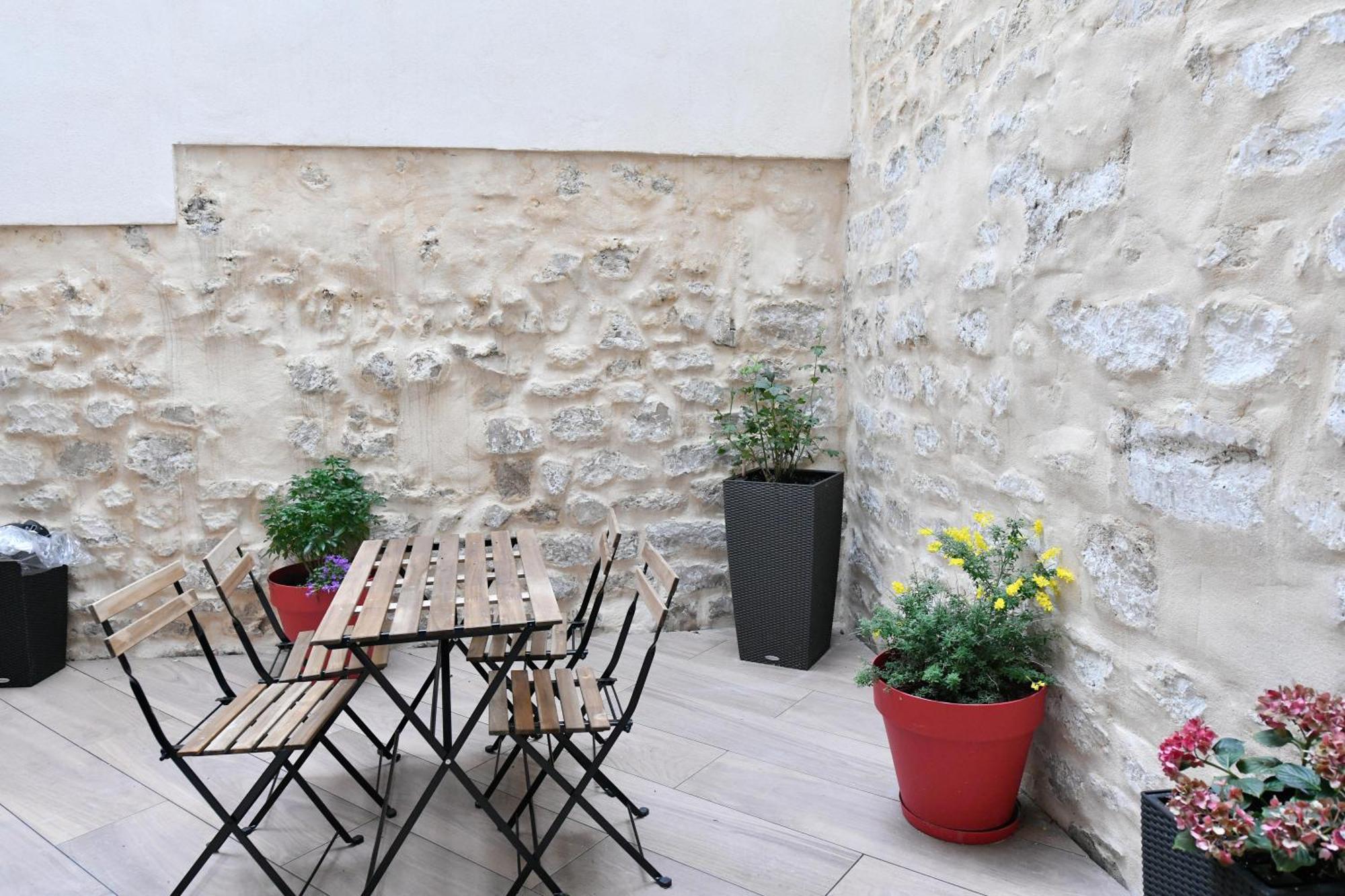 Parking Gratuit - Montmartre Charme & Patio Prive - Sacre-Coeur Metro Anvers Paris Bagian luar foto
